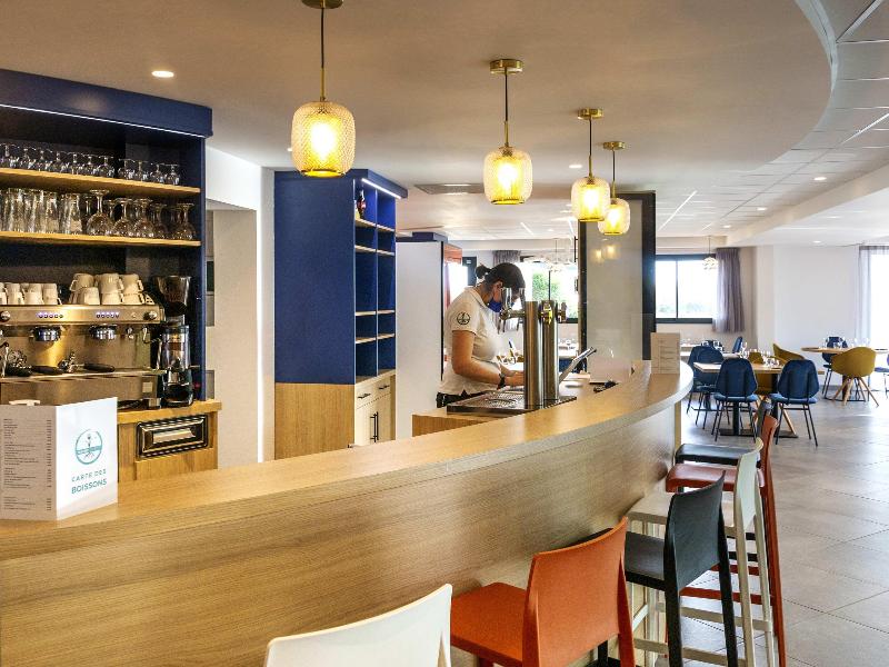ibis Styles Fougères image