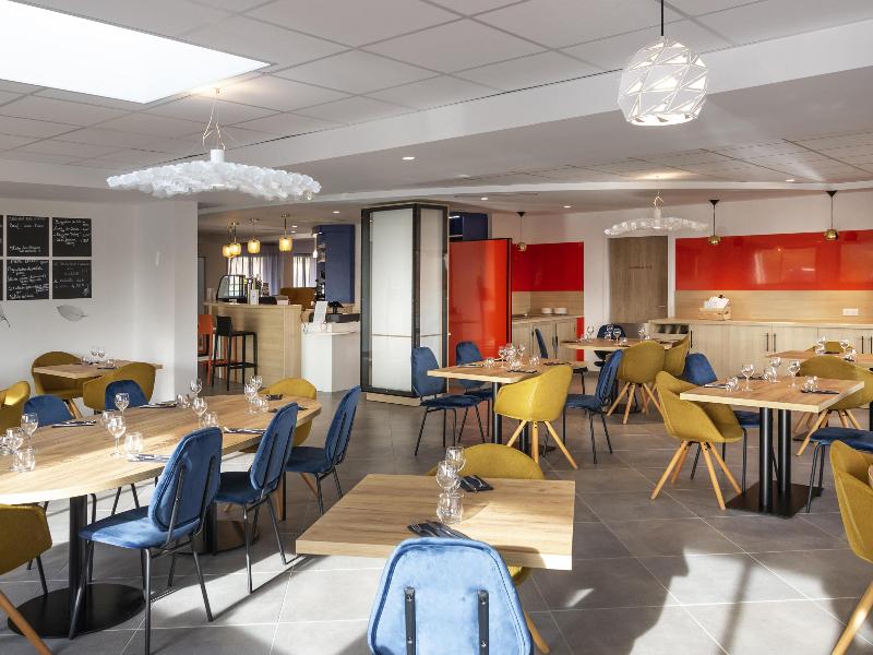 ibis Styles Fougères image