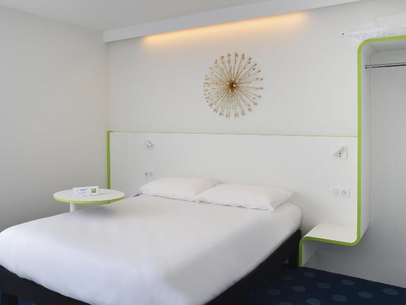 ibis Styles Fougères image