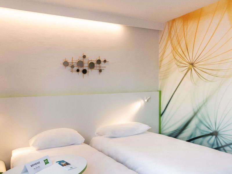 ibis Styles Fougères image