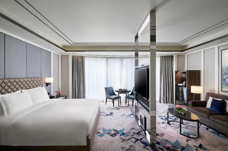 Hotel Okura Manila at Newport World Resorts image