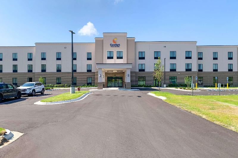 Comfort Inn & Suites -Clarkston image