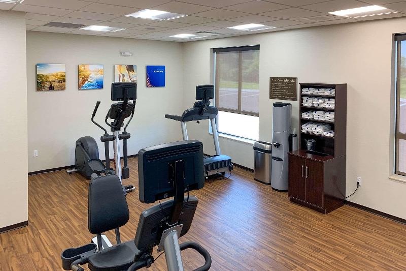 Comfort Inn & Suites -Clarkston image