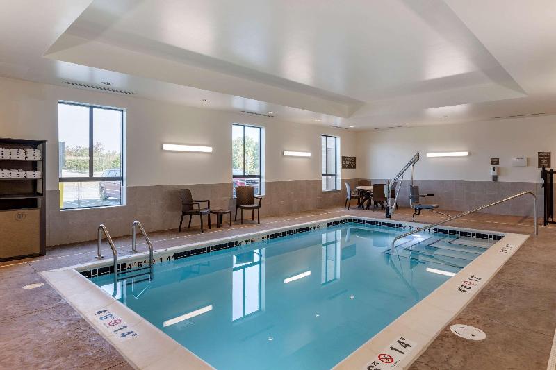 Comfort Inn & Suites -Clarkston image