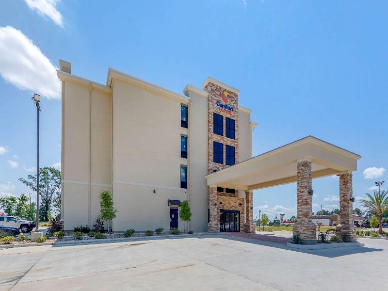 Comfort Suites West Monroe near Ike Hamilton E.C image
