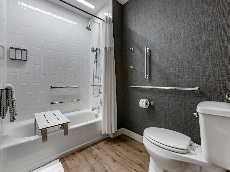 Cambria Hotel Austin Airport image