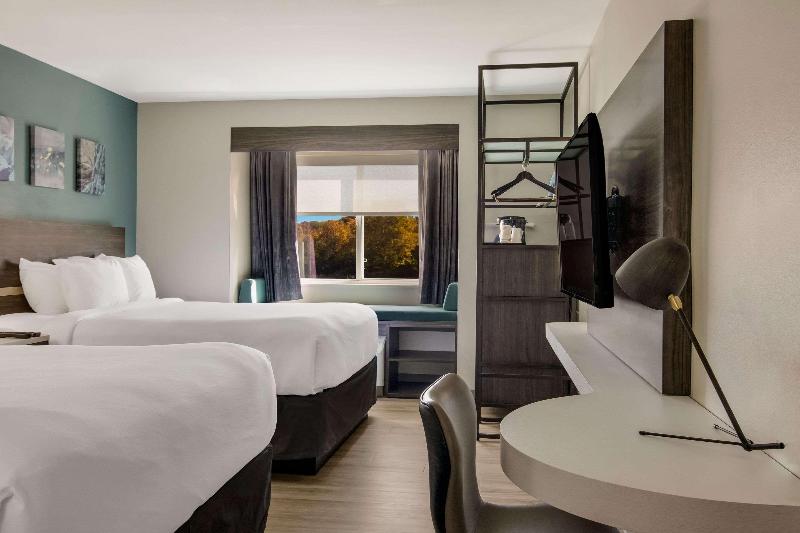 MainStay Suites Clarion image