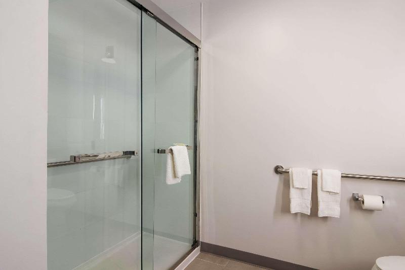 MainStay Suites Clarion image