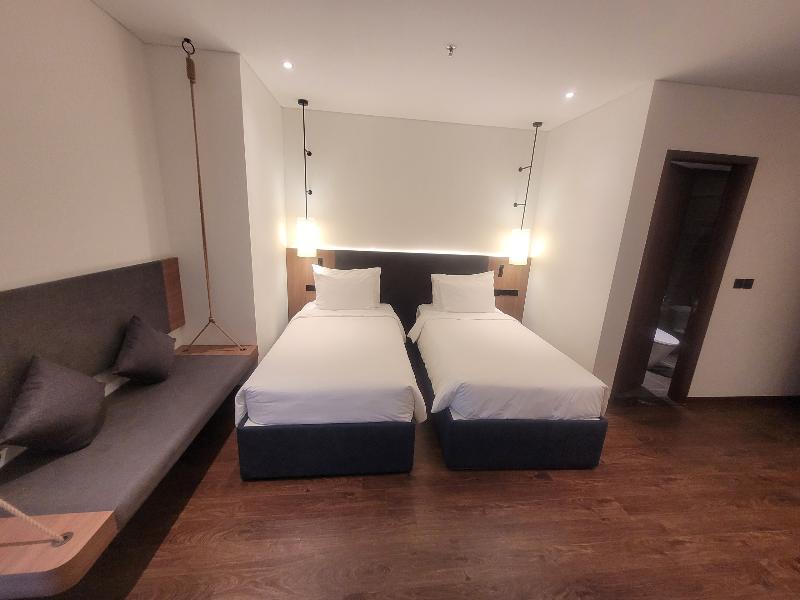 Mandala Hotel & Suites Bac Giang image
