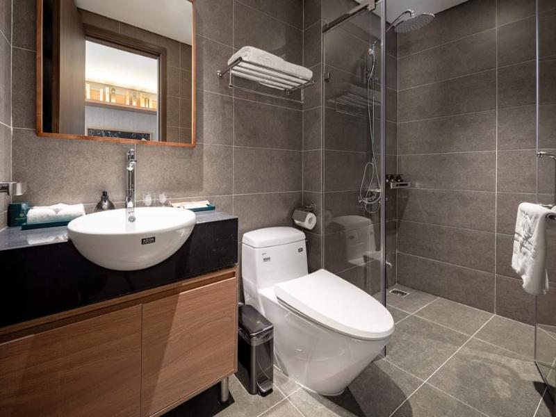 Mandala Hotel & Suites Bac Giang image