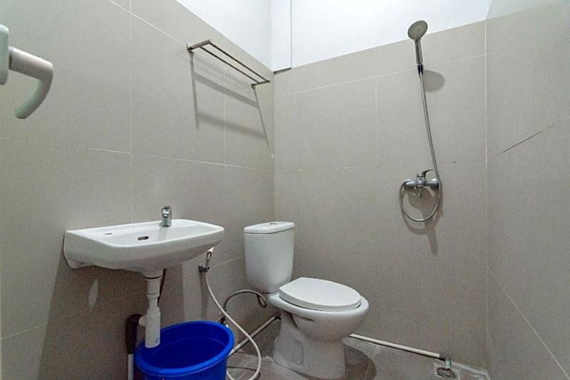 Formerly RedDoorz Syariah Plus @ Tuparev Cirebon 3 image