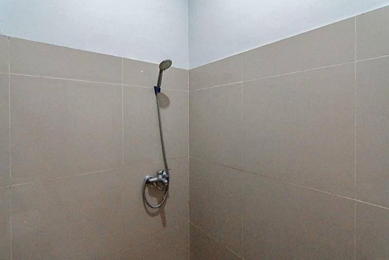 Formerly RedDoorz Syariah Plus @ Tuparev Cirebon 3 image