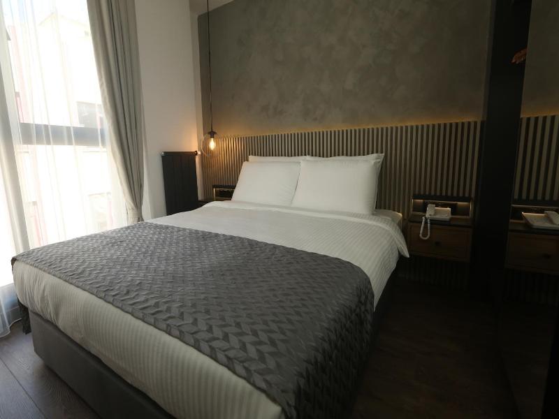 Moja City Hotel image