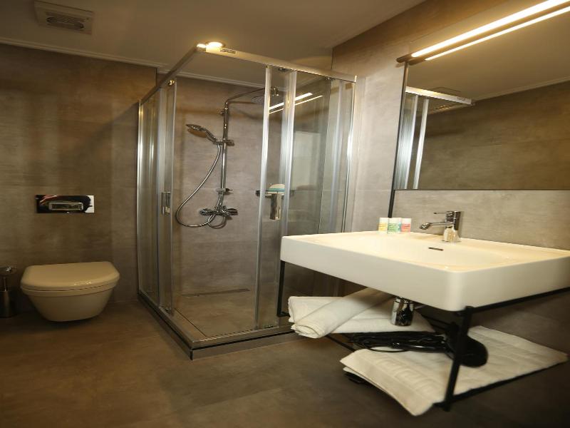 Moja City Hotel image