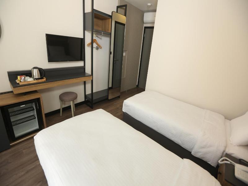 Moja City Hotel image