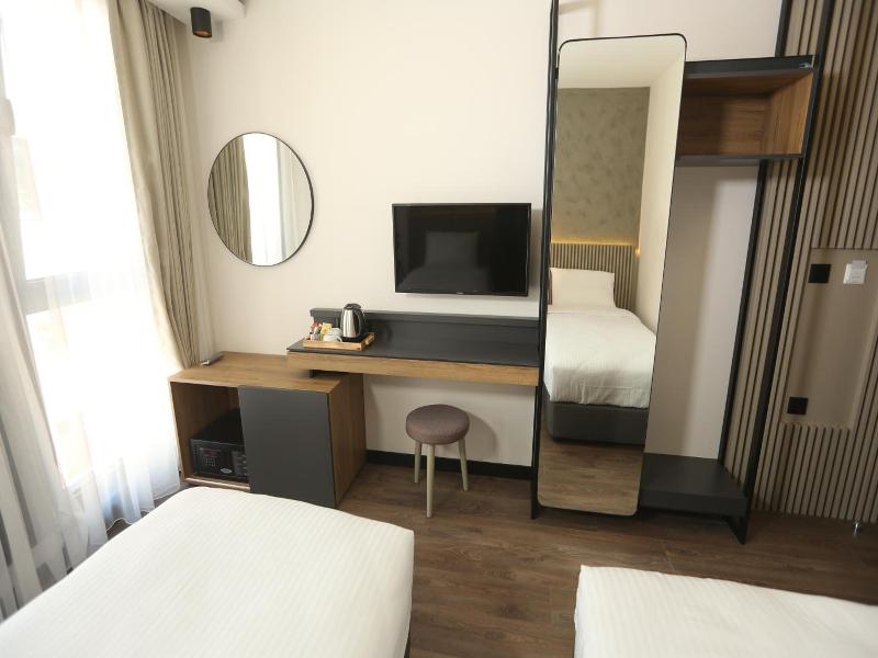 Moja City Hotel image