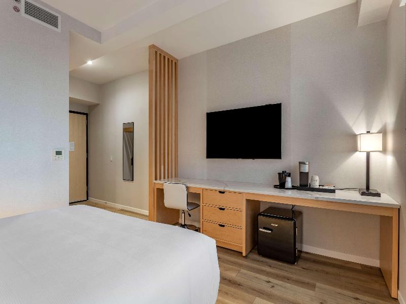 Best Western Plus Soho Hotel image