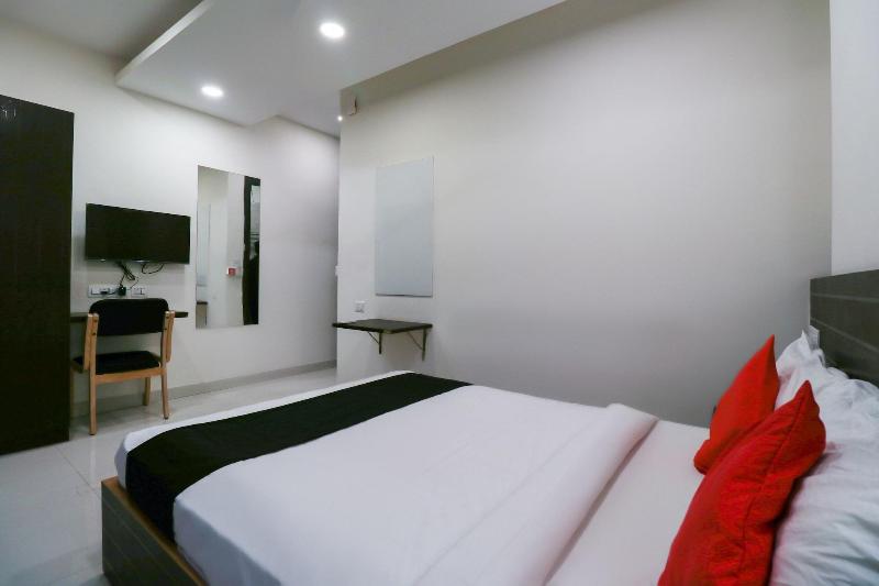 Capital O 67657 GN Suites image