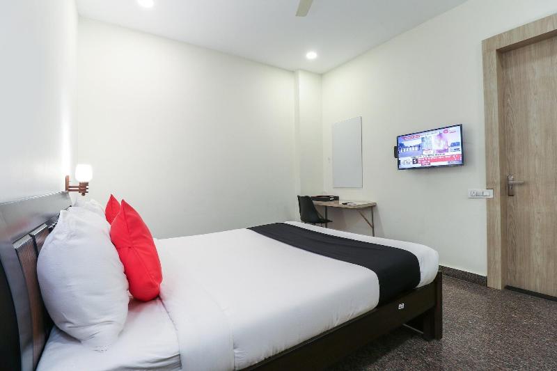 Capital O 67657 GN Suites image
