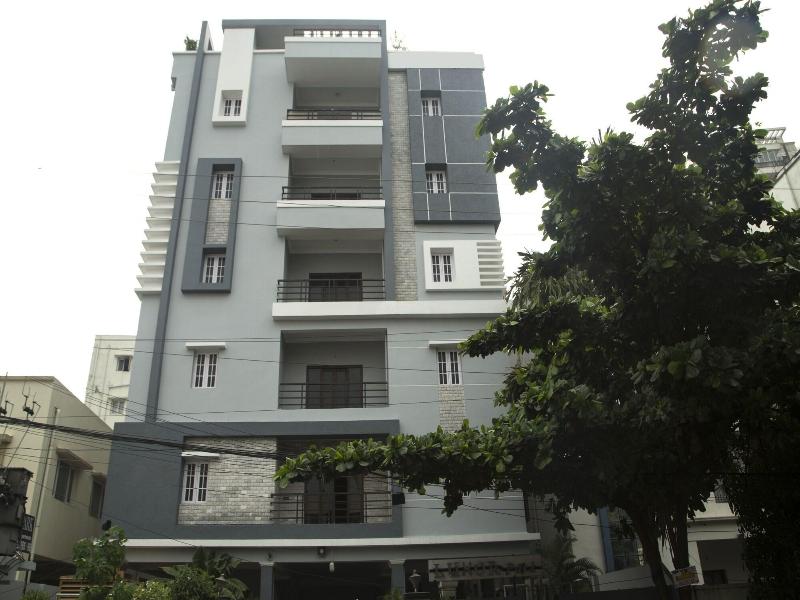 Capital O 6422 Luxor Park — exterior view