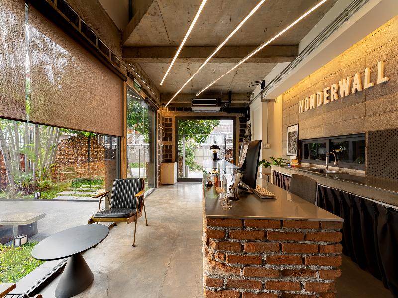Wonderwall Hotel by ZUZU image