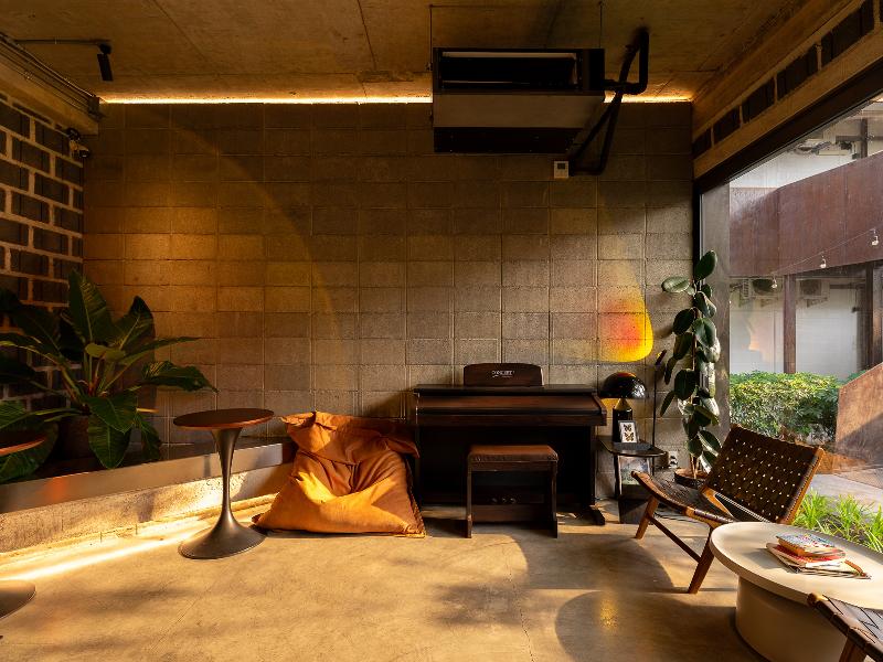 Wonderwall Hotel by ZUZU image