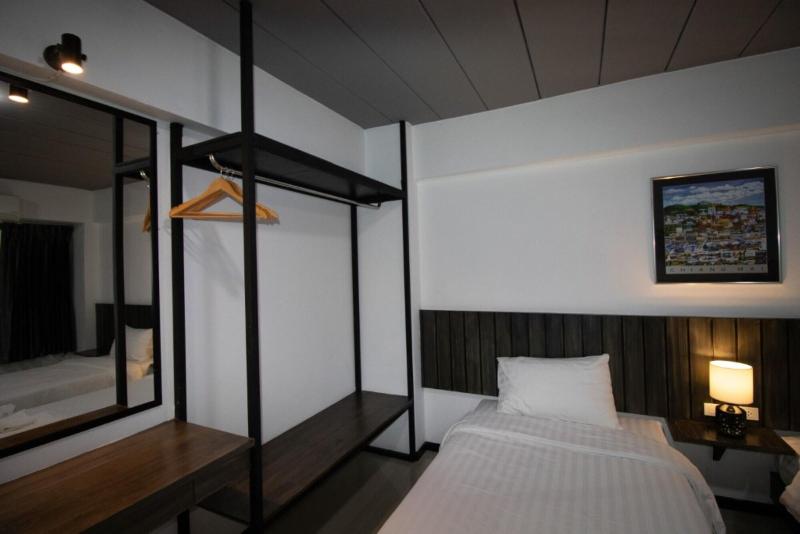 The 168 Gallery Residence by ZUZU image