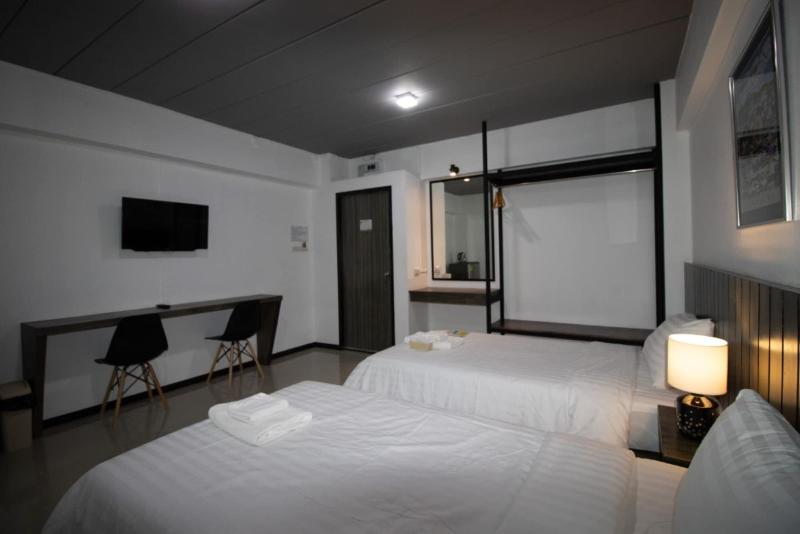 The 168 Gallery Residence by ZUZU image
