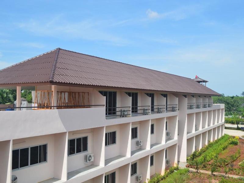 Be Fine Sabuy Hotel and Resort by ZUZU image