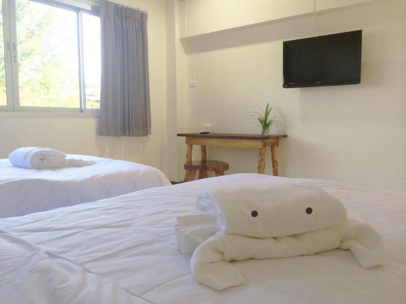 Be Fine Sabuy Hotel and Resort by ZUZU