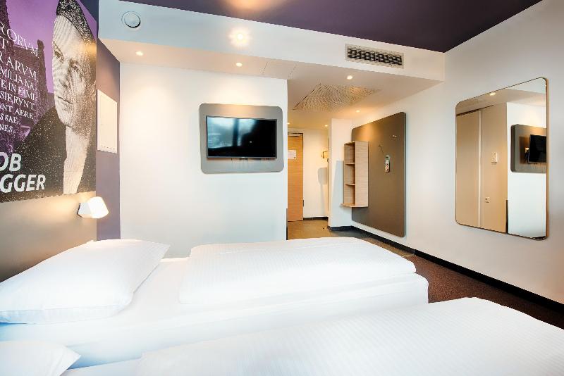 B&B HOTEL Augsburg-West image