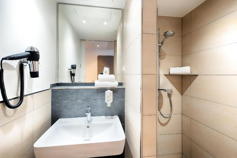 B&B HOTEL Augsburg-West image