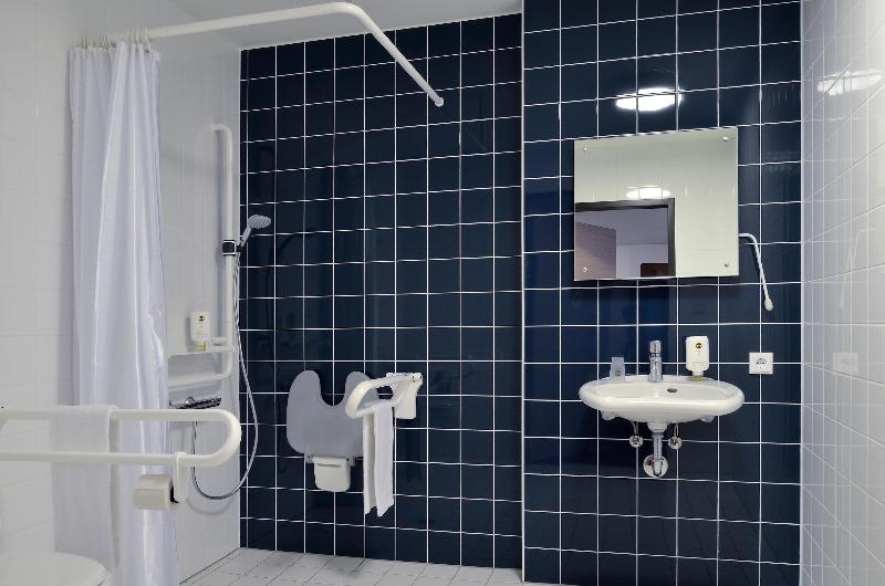 B&B HOTEL Bad Homburg image