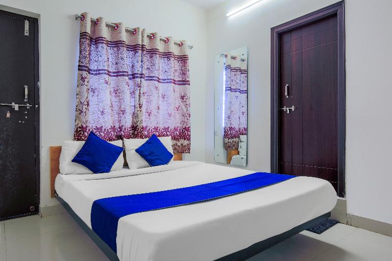 SilverKey Executive Stays 24138 Nallagandla