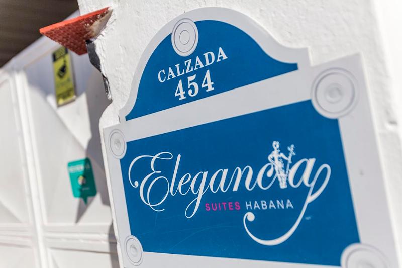 Hotel Elegancia Suites Habana