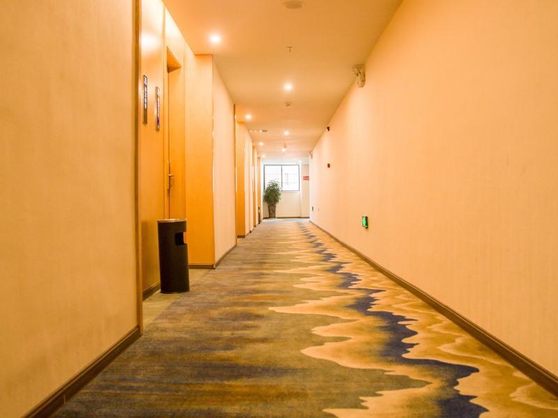 Greentree Eastern Anshun Town Huangguoshu Avenue J image