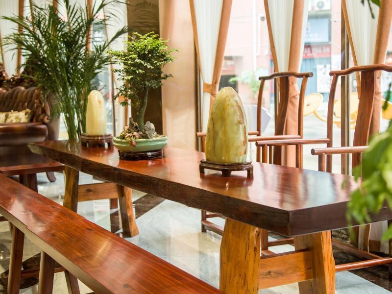 Greentree Eastern Anshun Town Huangguoshu Avenue J image 3