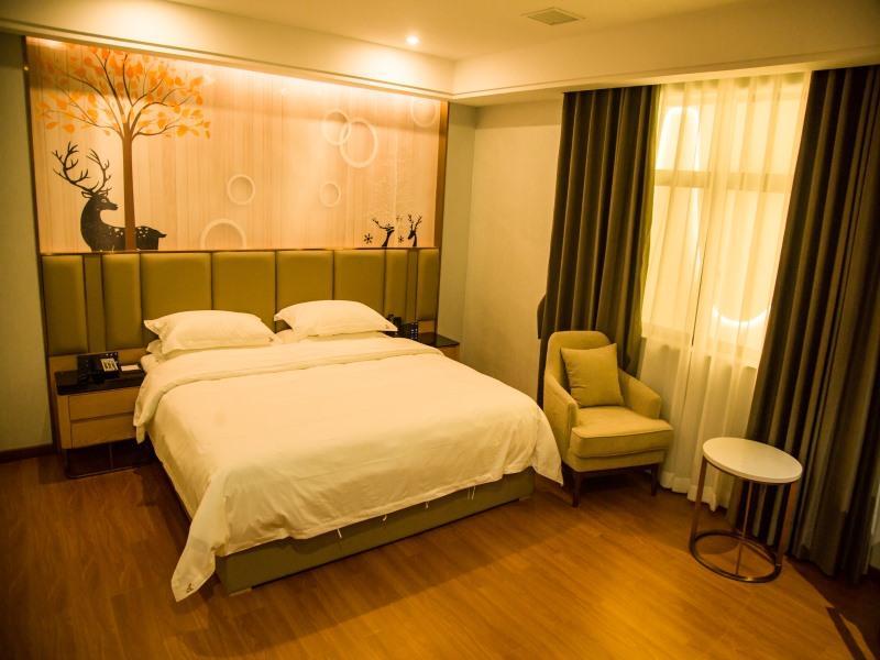 Greentree Eastern Anshun Town Huangguoshu Avenue J image