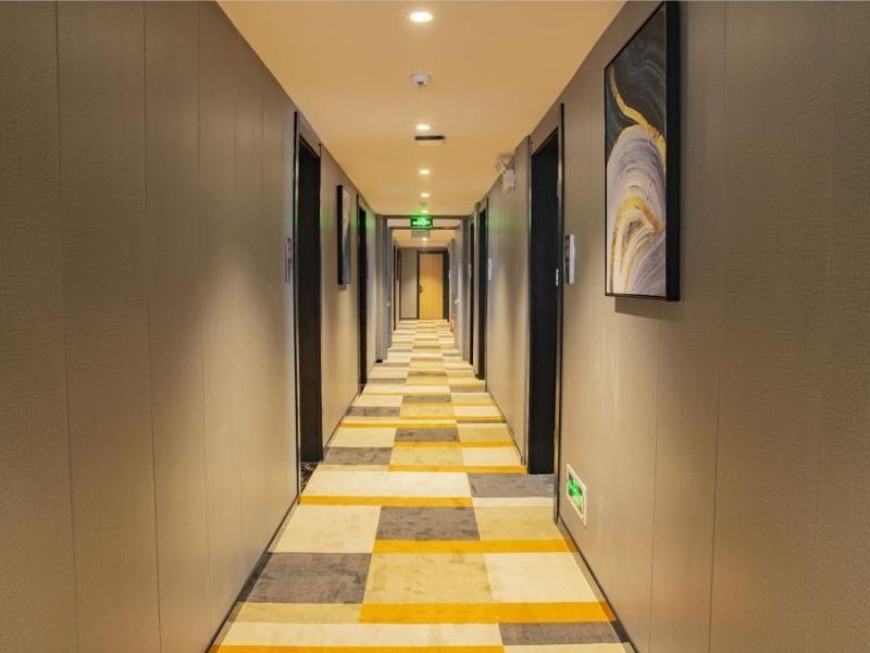 Shell Fuyang Development Zone Xin An Avenue Hotel