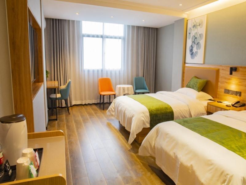 Shell Fuyang Development Zone Xin An Avenue Hotel
