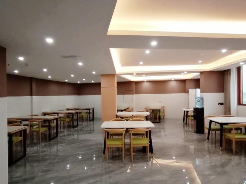Green Tree Inn Yichun Fengxin County People S Hosp