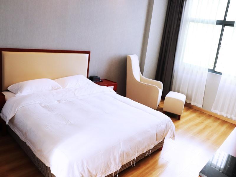 Shell Xizang Rikaze Jilong County Jilong Town Hote