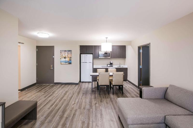 Best Western Plus Executive Residency Bronx image