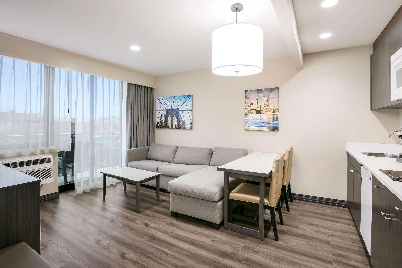 Best Western Plus Executive Residency Bronx image