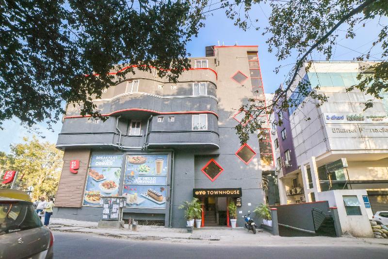 Sanctum Suites Richmond Road Bangalore image