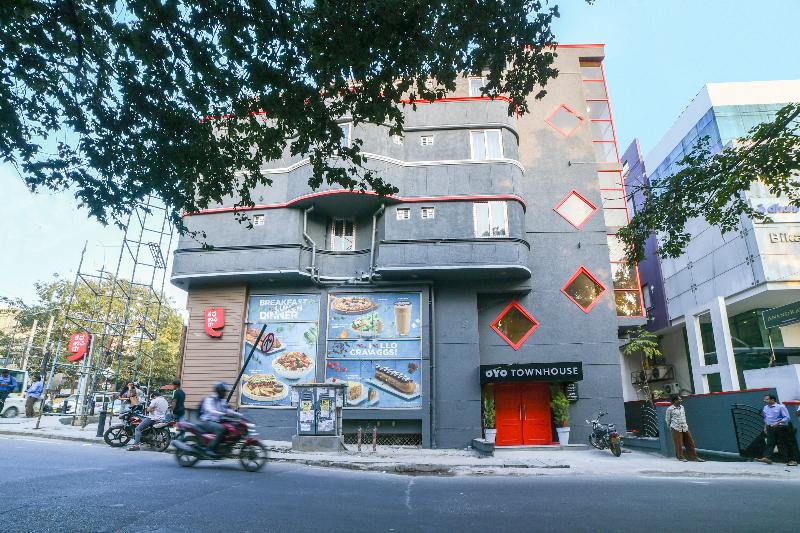Sanctum Suites Richmond Road Bangalore image