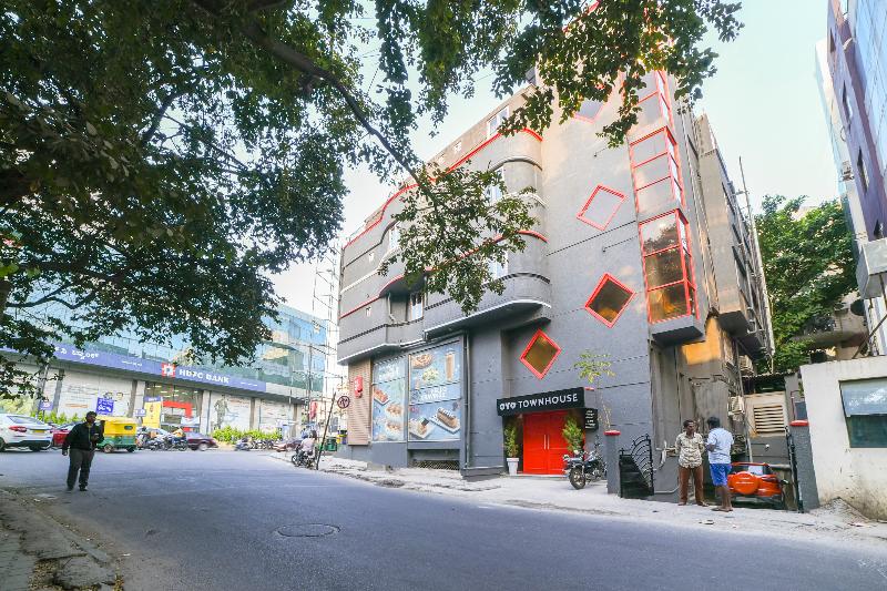 Sanctum Suites Richmond Road Bangalore image