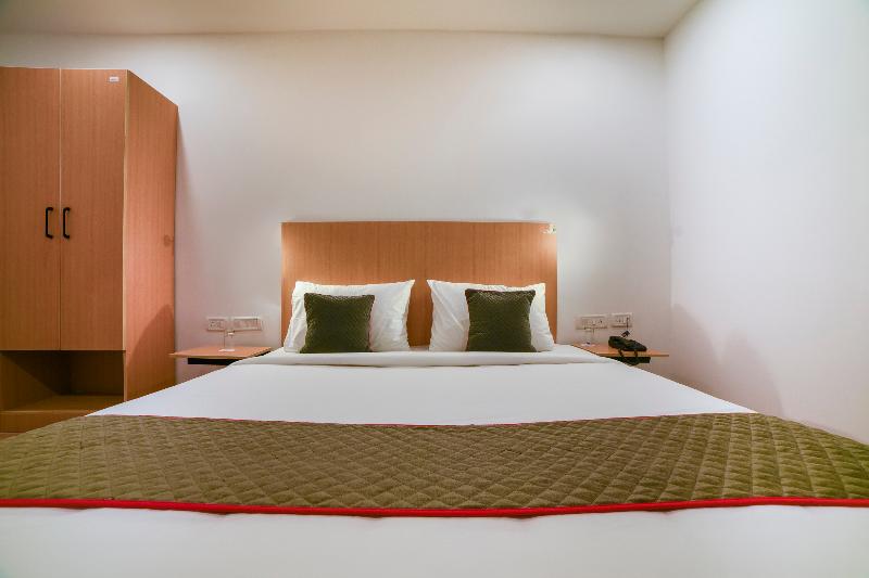 Sanctum Suites Richmond Road Bangalore image