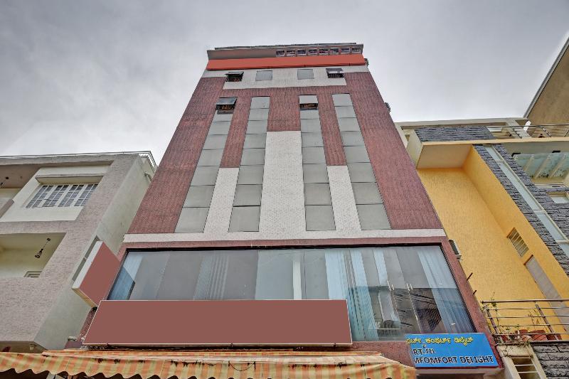 Capital O BLR2499 Comfort Delight Hotel image