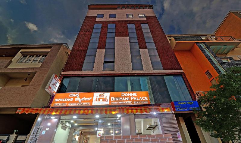 Capital O BLR2499 Comfort Delight Hotel image